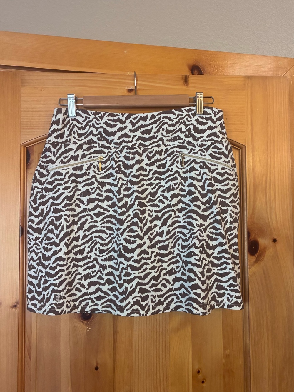 GG Blue Harlo Zebra-Print Mini Skirt in White and Dark Brown